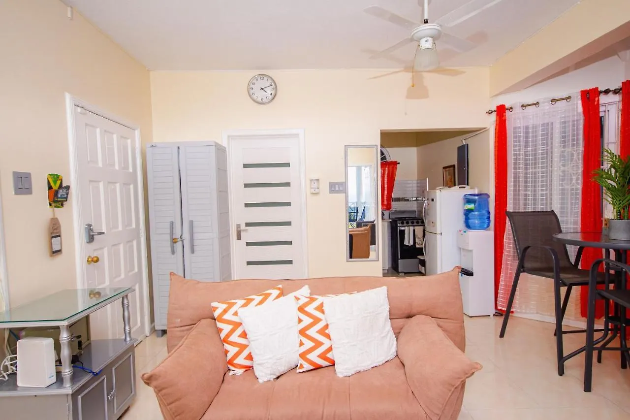 Aparthotel Columbus Heights Ocho Rios Ocean View Sleeps1-2 Person Jamajka