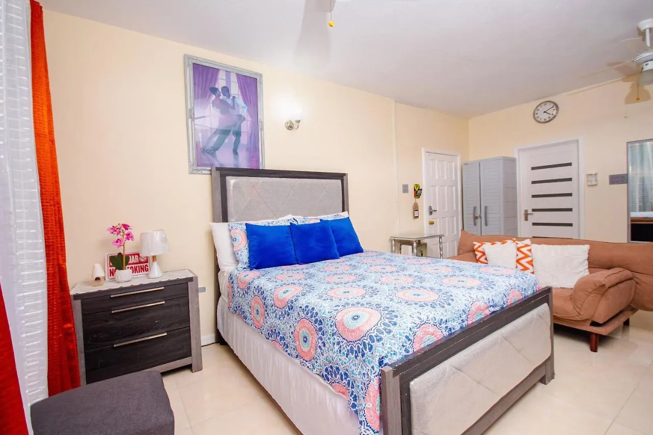 Aparthotel Columbus Heights Ocho Rios Ocean View Sleeps1-2 Person 0*,